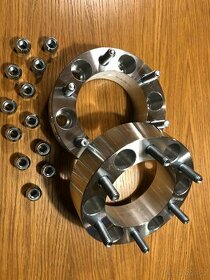 Podložky pod kola Off-road 6x139,7 střed 110mm