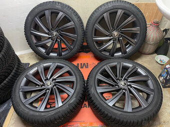 OCTAVIA 4 R18 NOVÁ ZIMNÍ SADA PERSEUS 225/45/18 95V 2024