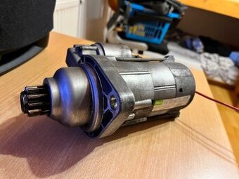 Startér Octavia II - 02M911023N - 11zubů