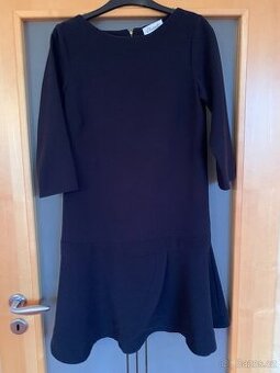 černé šaty zn. Closet - vel. 38