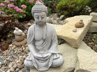 Buddha z betonu - NOVÝ