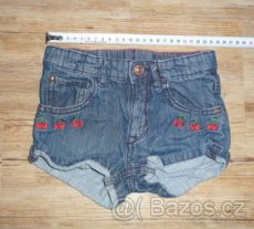Riflové kraťasy H&M vel. 86/92