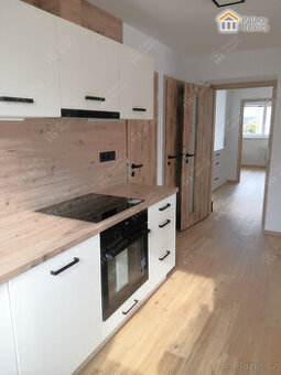 Pronájem bytu 3+KK se zahradou a garáží, Pražské Předměstí