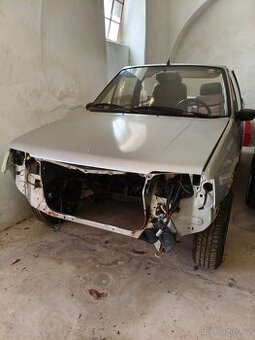 Peugeot 205 Cti kastle