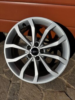 Disk originál Audi 18'