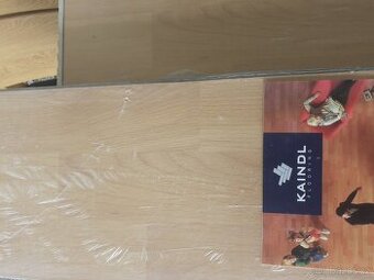 prodam laminatovu podlahu zn. Kaindl 6,45 m²