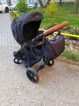 Kočárek Venicci Gusto noir