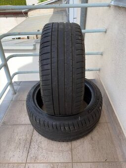 225/40 R18 Michelin Pilot Sport 4
