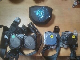 MG 4 , mgiv , MG IV , MG4 electrikc Airbag + pásy