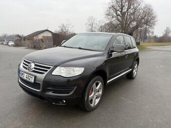 VW Touareg 3.0tdi 165kW rv.2010 Facelift •Najeto 164TKM•