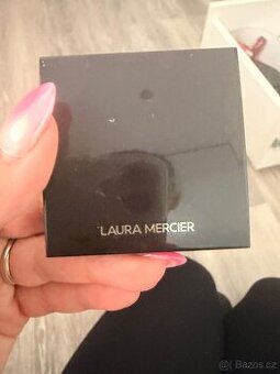 Laura Mercier tvarenka