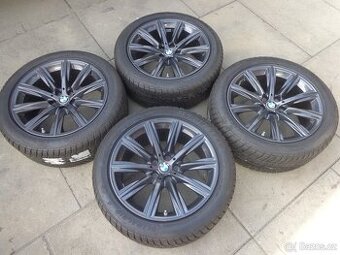 BMW 5.rada G30 / G31 lita kola s TPMS + zimne pneu gratis
