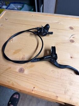 Brzdy Shimano BL-MT401 včetně kotoučů