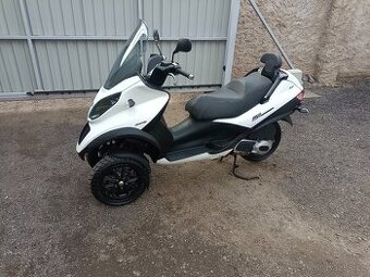 Piaggio mp3 300LT CZ doklady v ceně