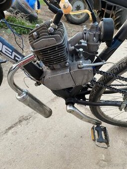 Motor 80ccm