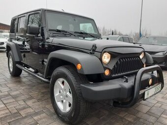 Jeep Wrangler 3.6L V6.4x4, TopStav,Nehavarované,REZERVACE