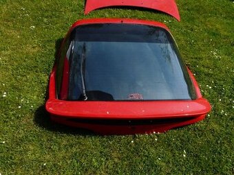 MAZDA MX3 , PÁTÉ DVEŘE
