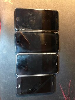 iphony na díly