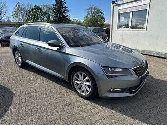Škoda Superb Combi 2.0tdi - Pronájem