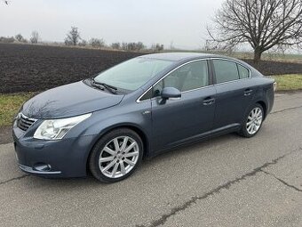 Toyota Avensis 2,2 diesel Automat převodovka