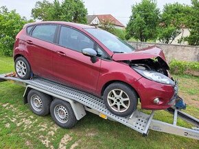 Ford Fiesta 1.25i - díly z vozu