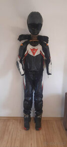 Dainese dvoudílná kombinéza 175cm 75kg