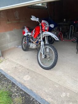 Yamaha tt600