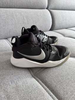 Tenisky Nike