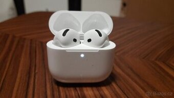 AirPods 4 ANC