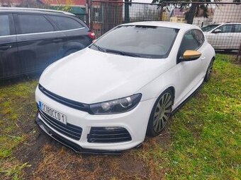 VW  Scirocco r-line