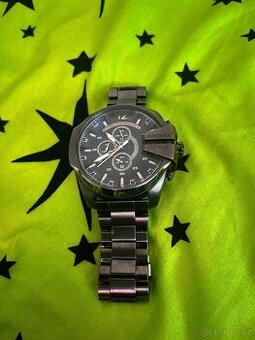 Hodinky Diesel DZ4329 Mega Chief (pánské)