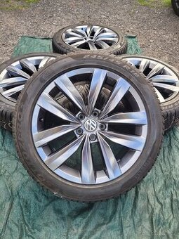 Zimní kola R18 Volkswagen Arteon Almere Pirelli ET40