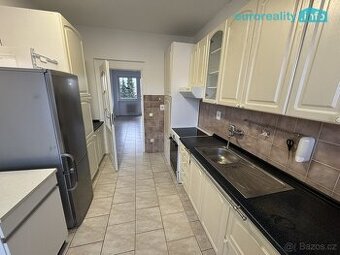 Pronájem byt 3+1, Mariánské Lázně, ulice Česká