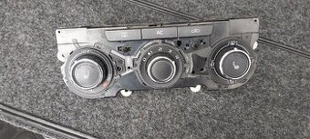 Panel klimatizace Octavia 2