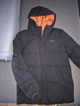 Zimní bunda 4F vel. 164
