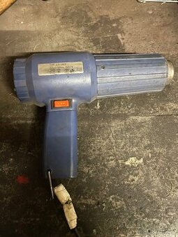 Horkovzdušná pistole 1500W
