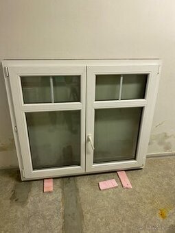 Prodám plastové okno – 131 × 117 cm