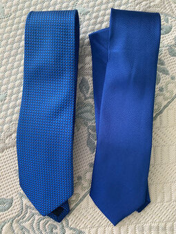 Kralovská modrá kravata, uzká