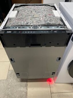 Nepoužitá myčka Beko DIS35023