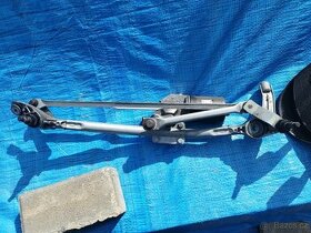 bmw e90/91 motorek př.stěračů