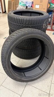 Zimní pneu 235/40/19 Pirelli Sottozero 3 se sound absorberem