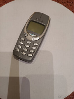Prodám retro telefon Nokia 3310