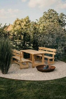 interiérové a exteriérové prvky(sezení,pergoly,altánky)