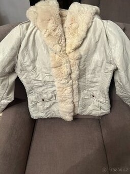 Dámské bundy,kožich,svetr,KARA,Strnad a Červinka,text