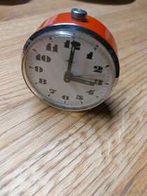 Starý mechanický budík PRIM