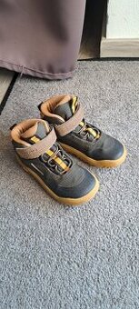 Celoroční nepromokavé boty vel.26