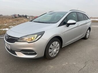 Opel Astra Sports Tourer 1,2 Turbo 81 kW 2019 Navi Tažné