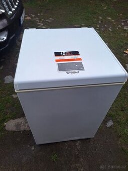 Pultový mrazák Whirpool