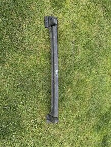 Zadní výztuha nárazníku Peugeot 407 SW