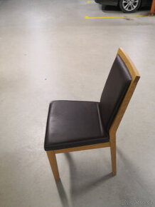 Dubová židle k renovaci (5 kusů)